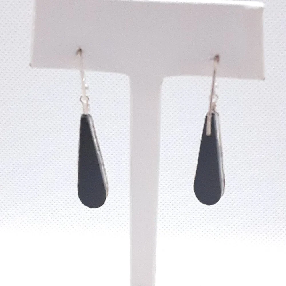 CLOSET SALE!!    New Multicolored Dichroic Glass Earrings - Picture 9 of 16